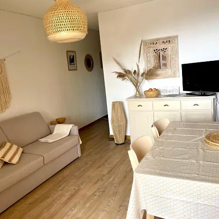 Le Pothuau 2 Pieces Proche Vue Апартаменты Йер